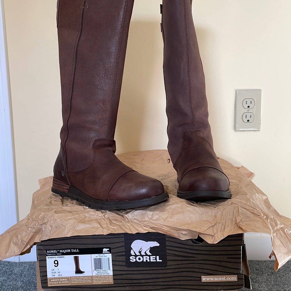 Sorel Major Tall boots size 9